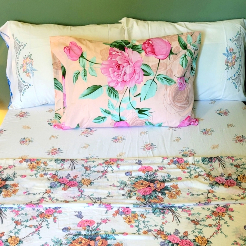 VINTAGE Full/Double Sz 5pc Bedding Curation